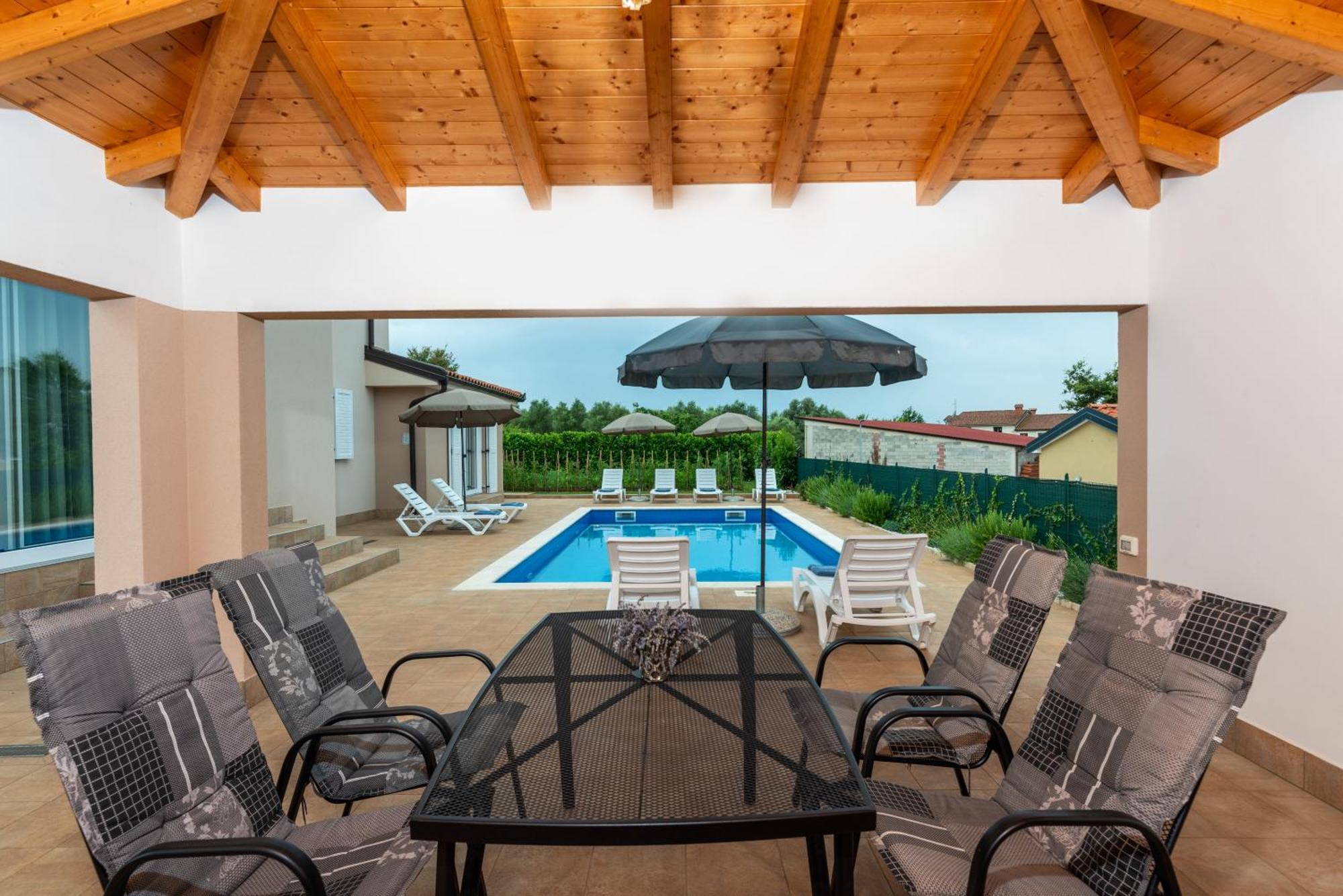 Villa Buroli With Pool, Sauna And Jacuzzi 외부 사진
